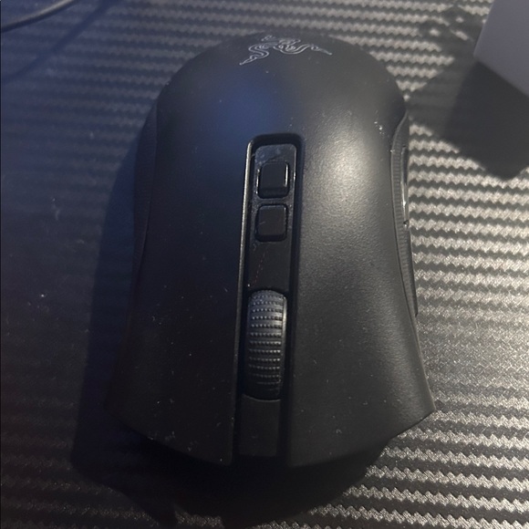 Razer Black Wireless Mouse - Picture 1 of 4